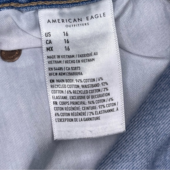 American Eagle Outfitters Jean shorts - Picture 3 of 10